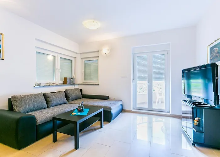 Andrea 2kat * Medulin