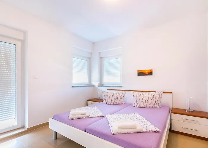 Andrea 2kat * Medolino